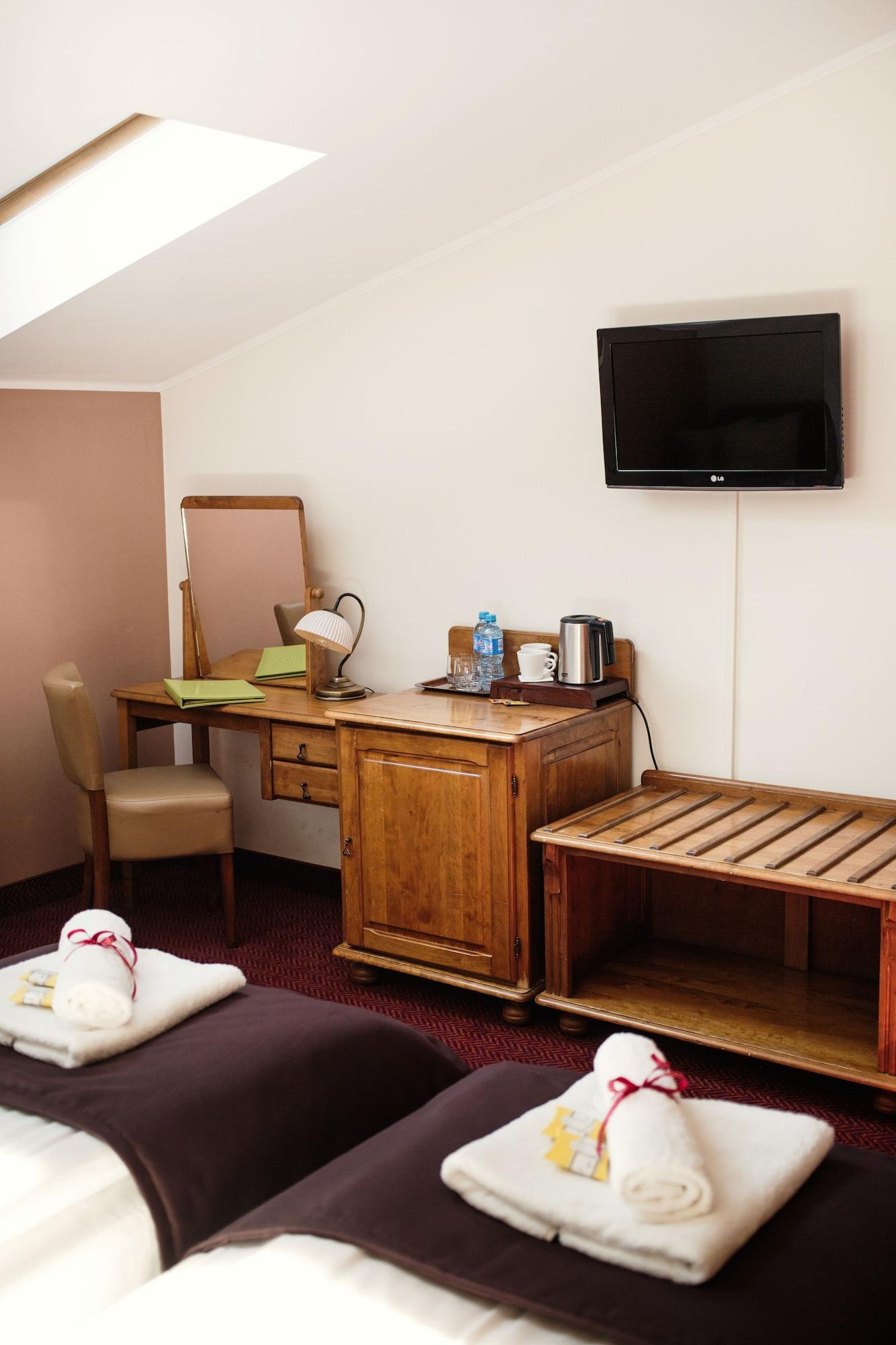 Hotel Eden Krakow Bagian luar foto