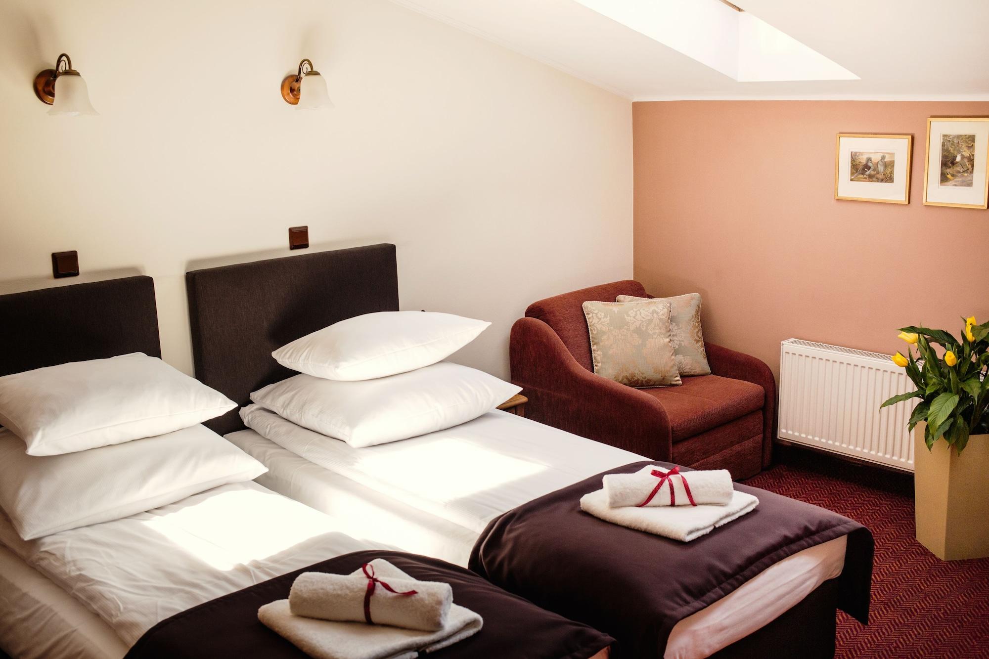 Hotel Eden Krakow Bagian luar foto